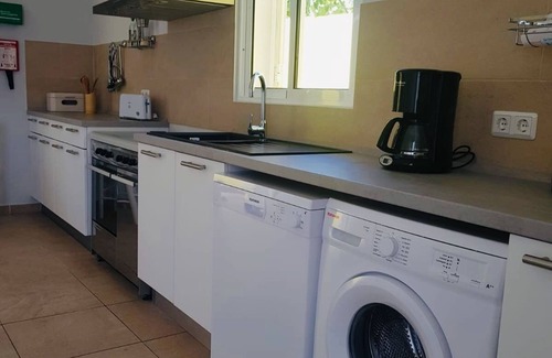 Campo de Baixo Casa | Casinha Vista Mar - Una casa estudio