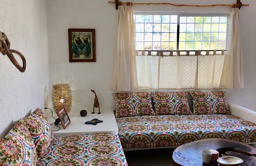 Majahual Casa | Casita Colibri, una casa ecológica con un ambiente vacacional y las comodidades del hogar.