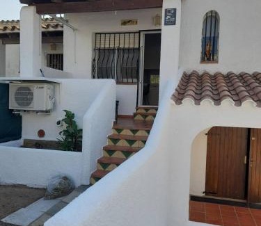 Castello d'Empuries Casa | Casita en Empuriabrava jardin AV-17