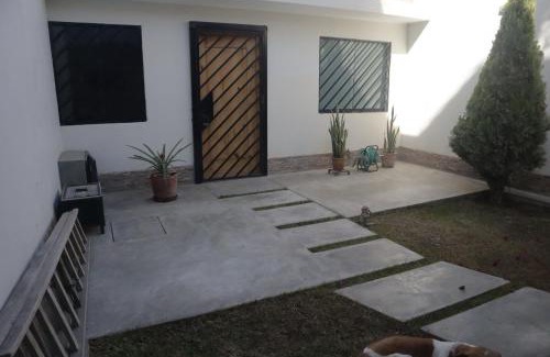 Ica Casa | Casita en Ica Villa Periodista cerca a Huacachina