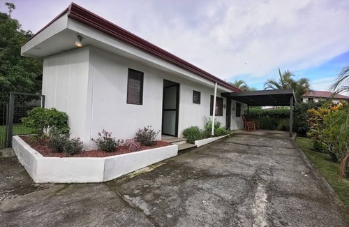 San Isidro Casa | Casita Jacaranda - Garden view private casita - 15 min from SJO airport