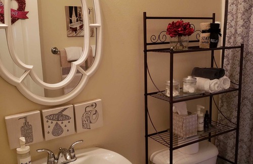 Sun City Casa | Casita Menifee Cozy and private 1 bedroom Casita, couple or solo traveler