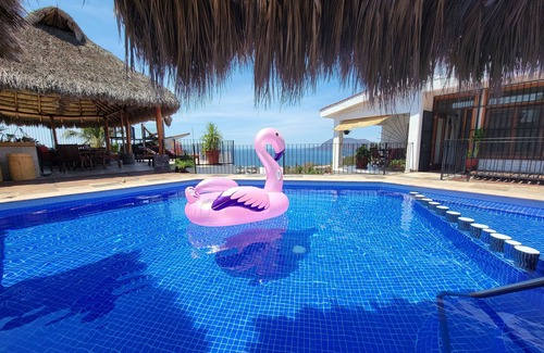 Abelardo L. Rodríguez Villa | Casita Santiago Ocean View balcón y piscina