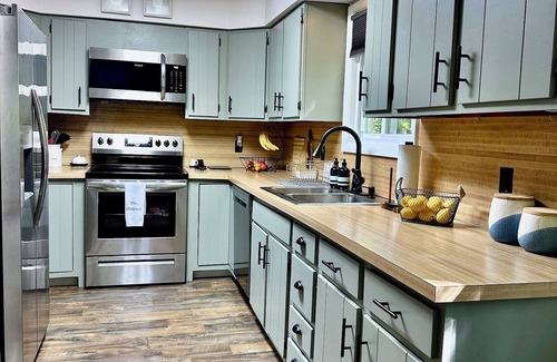 Lake Ariel Cabina | Casita Verde – The Perfect Family Getaway in a 4-Season Resort Community