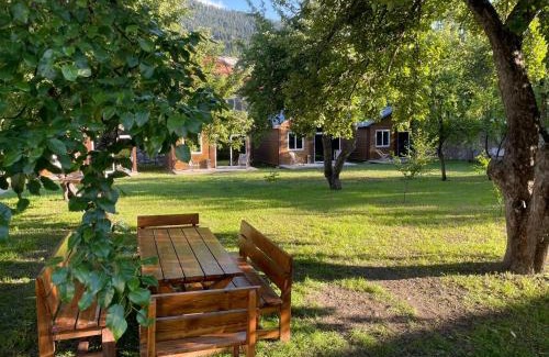 Bagvdanari Cabina | Casitas De Mestia