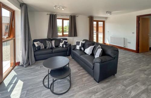 Brean Casa | Cassia Lodge