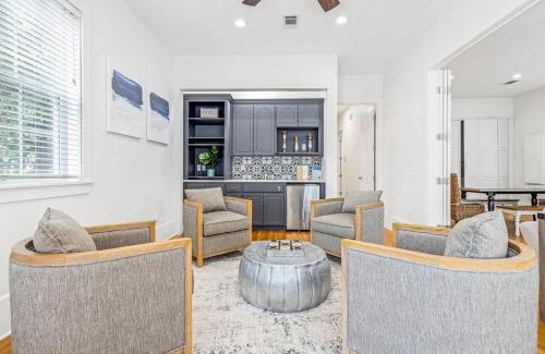 Cassine Village Casa | Cassine Cottage by Coastal Dreamin
