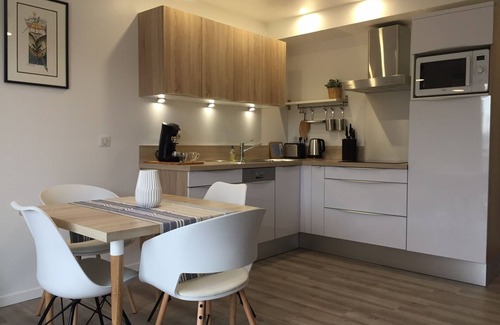 Cassis Apartamento | Cassis T2 air-conditioned south-facing with parking - 50m from port