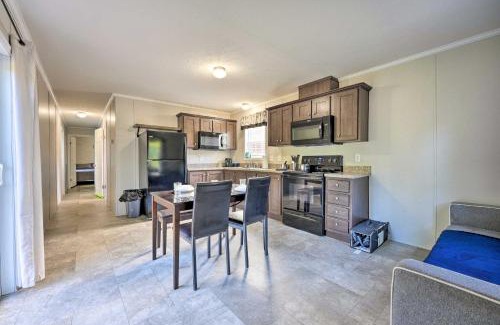 Cassopolis Casa | Cassopolis Cabin, Little Fish Lake On-Site!