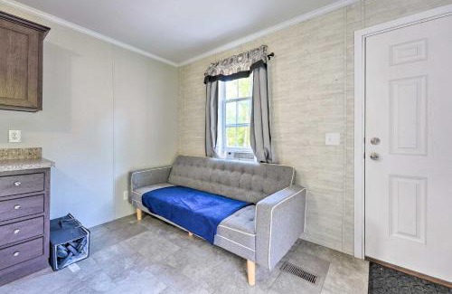 Cassopolis Casa | Cassopolis Cabin, Little Fish Lake On-Site!