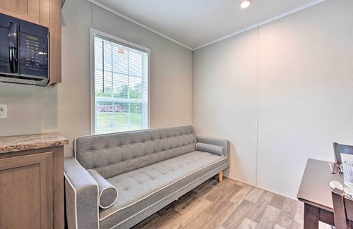 Cassopolis Cabina | Cassopolis Escape, Near Stevens Memorial Park
