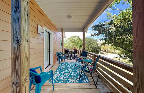 Tranquil Harbour Casa | Cast A Waves