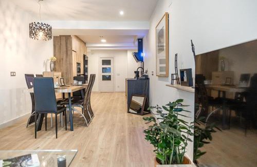 Gijon-Este Apartamento | Castañu Espacioso apartamento a 9 min de la playa