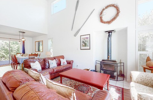 Manzanita Casa | Castaway Cabin
