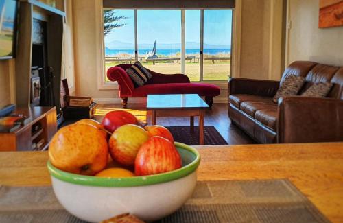 Dover Casa | Castaway Cottage