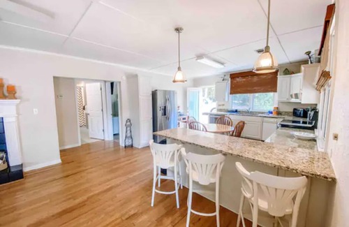 Eclectic Cabaña | Castaway Cottage