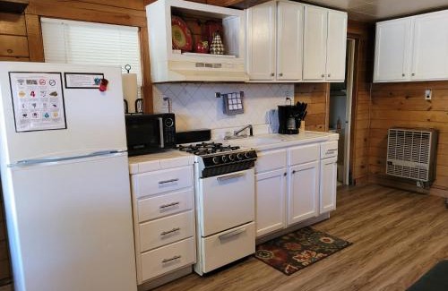 Newaygo Apartamento | Castaways Cottage on Croton Pond #1