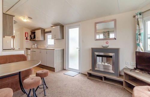 Bacton Casa | Castaways Oyster 10 (Pet)