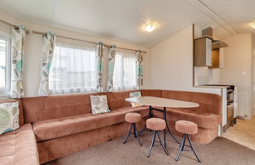 Bacton Casa | Castaways Oyster 10 (Pet)