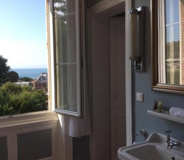 Etretat Cama Y Desayuno | Castel De La Terrasse