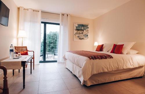 Fey Casa | Castel Féy