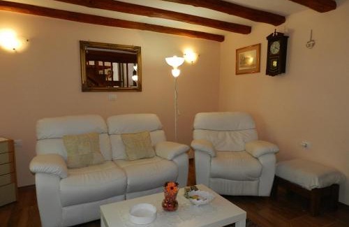 Kastel Casa | Castel Venere