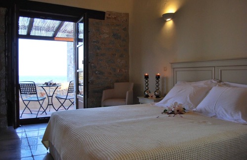 Gythio Hotel | Castello Antico Hotel