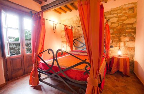 Lucca Historical Center Cama Y Desayuno | Castello dei Templari