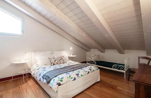 Novazzano Cama Y Desayuno | Castello di Brusata Apartment by Quokka 360 - romantic flat with pool
