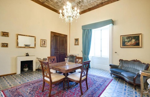 Caccuri Cama Y Desayuno | Castello Di Caccuri Suites