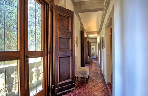 Montegufoni Casa | Castello di Montegufoni