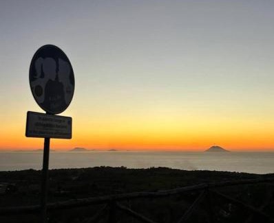 Drapia Cama Y Desayuno | Castello's Rooms tropea