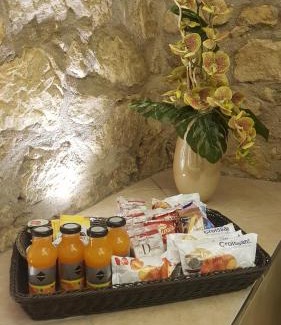 Borgo Trento Cama Y Desayuno | Castello San Felice