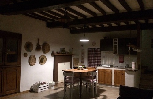 Ficulle Casa | Castelmaggiore, apartamento en el centro histórico