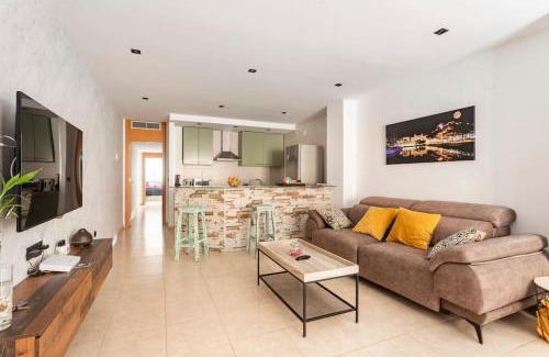 Alicante Apartamento | CastelPlace beach con plaza de Garage incluida, free parking and AC