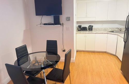 Mid Beach Apartamento | Castle Beach Suites by MiaRentals