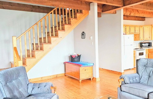 Prince County Cabaña | Castle Black A charming ocean view 3-bedroom cottage in Kildare PEI