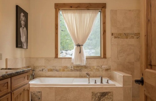 Mountain View Estates Chalet De Esquí | Castle Cabin - Custom Vacation Home