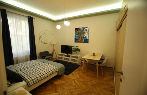 Budavar Apartamento | Castle Courtyard Hideaway