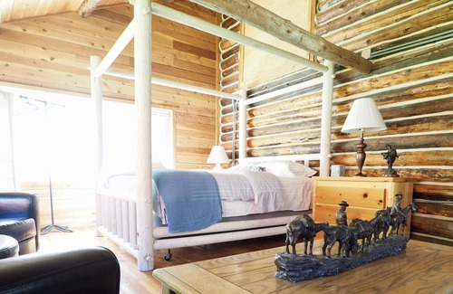 Nye Cabina | Castle Creek Cabin - Outdoor Lover's Dream!