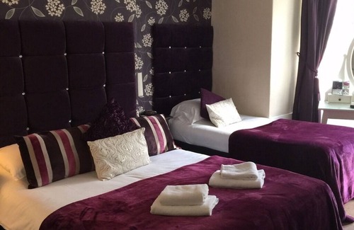 South Charlton Casa | Castle Gate Guest House