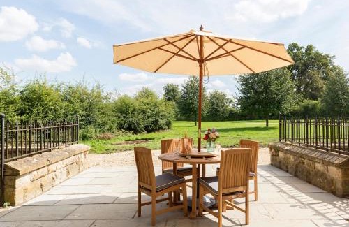 Winchcombe Casa | Castle Gatehouse