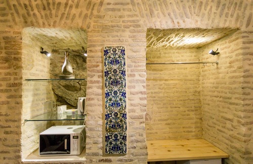 Tbilisi City Centre Apartamento | Castle in Old Town