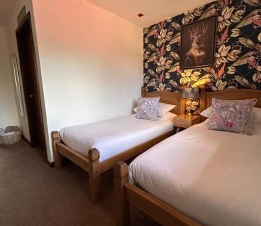 Knucklas Casa | Castle Inn