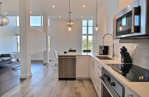 Moncton Condominio | Castle Manor Unit 303 - More units available