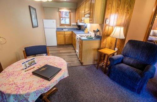 Estes Park Cabina | Castle Mountain Lodge