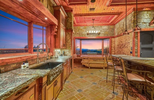 Carefree Casa | Castle On Black Mountain, breathtaking panoramic views and outdoor entertainment!