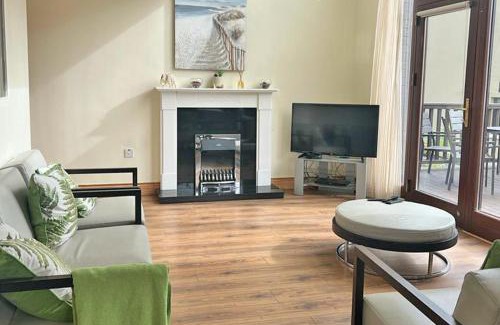 Ballinadee Casa | Castle Quay Holiday Homes by Trident Holiday Homes