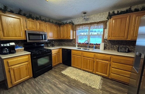 Charlevoix Casa | Castle Bound Home Retreat!