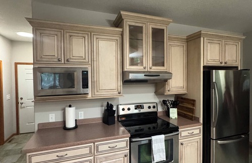 Mauston Casa | Castle Rock Retreat - Peaceful Escape but close to the fun!